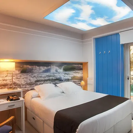 Otel Ribes Roges 2*