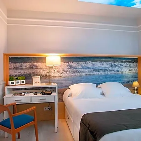 Ribes Roges Hotel 2*