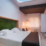 Ribes Roges Hotel