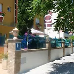 Ribes Roges 2*