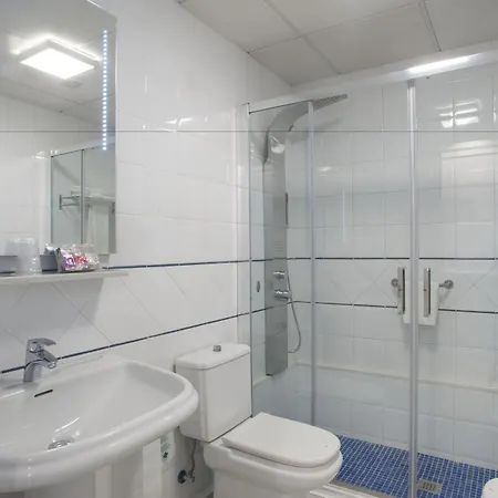Hotel Ribes Roges 2*