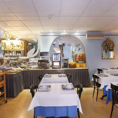 Ribes Roges Hotel 2*