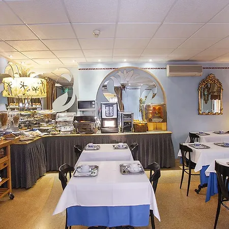 Hotel Ribes Roges