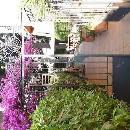 Ribes Roges Hotel Vilanova i la Geltrú