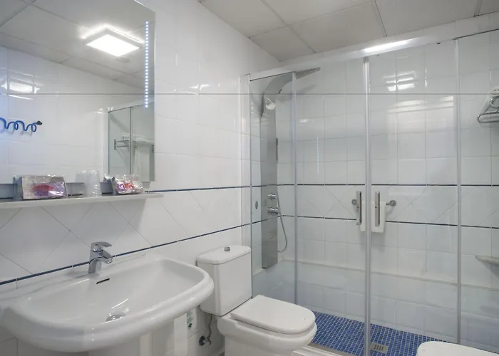 Hotel Ribes Roges 2*